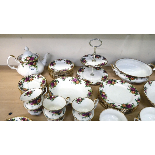 436 - Royal Albert china Old country Rose pattern dinnerware