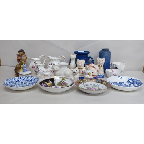 66 - Decorative ceramics: to include Royal Crown Derby china, Derby Posies pattern jugs  tallest 8