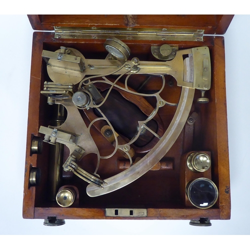 174 - A Heath & Co Ltd Crayford, London SE 'The Sextant, No.5165' in lacquered brass with accessories,... 