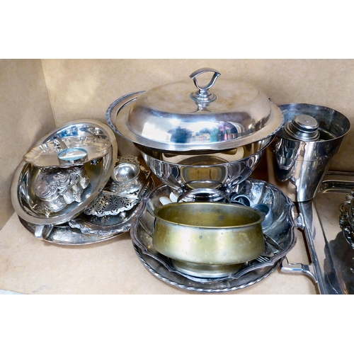 232 - Silver plate and similar tableware: to include lidded oval tureens; and serving plates/trays  l... 