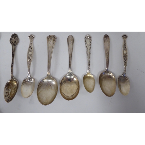 258 - Various Sterling silver flatware: to include a pair of serving tongs, spoons and forks  (combin... 