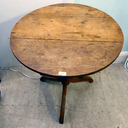 271 - A late 19thC oak pedestal tip-top table, raised on a tripod base  29