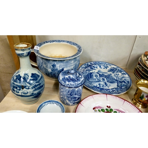 285 - 19th/20thC ceramics: to include late George III period Royal Crown Derby china plates  8