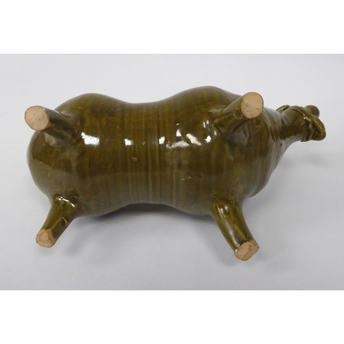 86 - A 20thC Chinese green glazed pottery animal pouring vessel, possibly Zhejiang Province  6.25