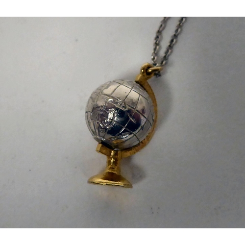 283 - An Alex Monroe silver pendant globe, on a fine neckchain and ring bolt clasp