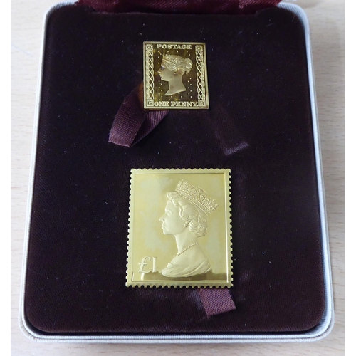 1 - A 1973 issued 22ct gold 'The Penny Black and The £1 Machin' presentation stamps, set no.2290  boxed ... 