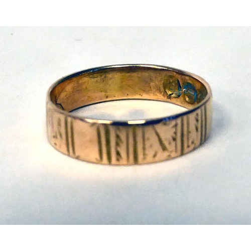 71 - A late Victorian 15ct gold wedding ring 