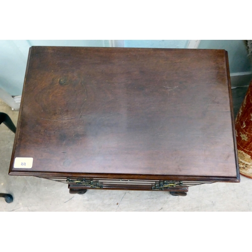 88 - An early 20thC mahogany drawer bedside chest on stand, raised on cabriole legs  32