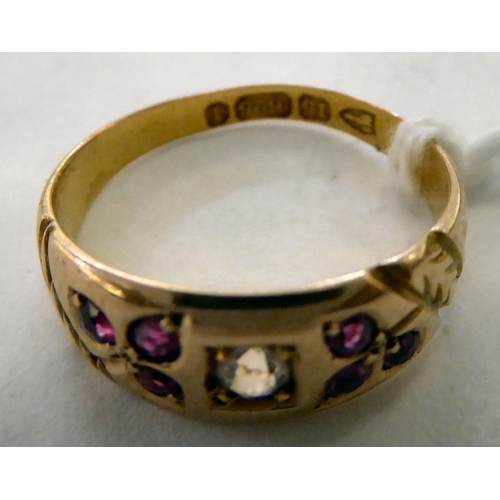 209 - A 15ct gold ruby set ring