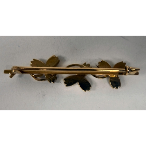 20 - A yellow metal foliate design bar brooch, set with pearls  stamped 18k  approx. weight 4gr... 