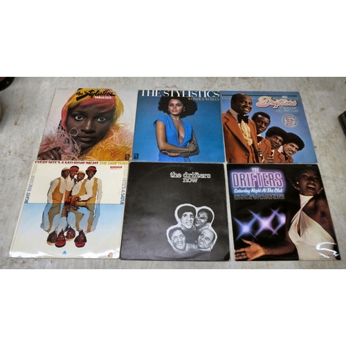 44 - Vinyl albums: to include country and soul music artists