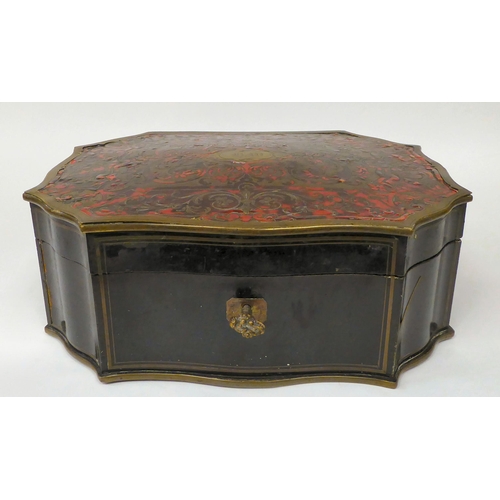 64 - A 19thC French black lacquered and boulleworked, serpentine outlined jewellery casket, the hinged li... 