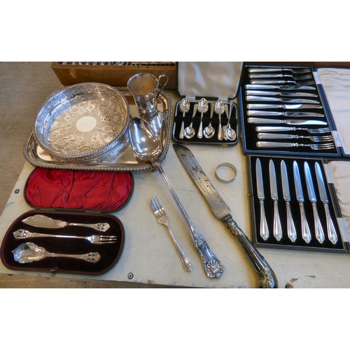 11 - Silver plated items: to include sets of variously patterned cutlery and flatware  cased