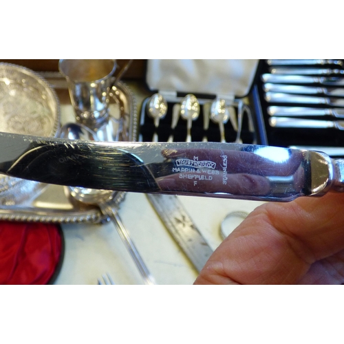 11 - Silver plated items: to include sets of variously patterned cutlery and flatware  cased