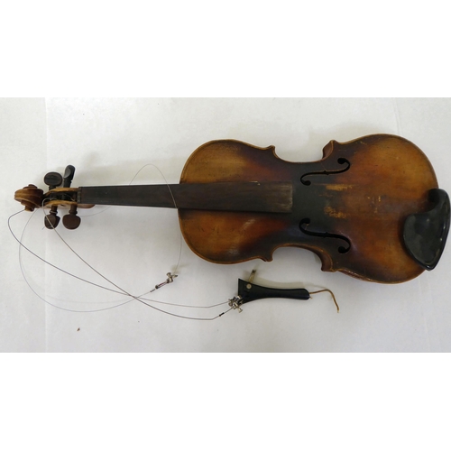 118 - An early 20thC violin with an inlaid purfled edge and two piece back  13