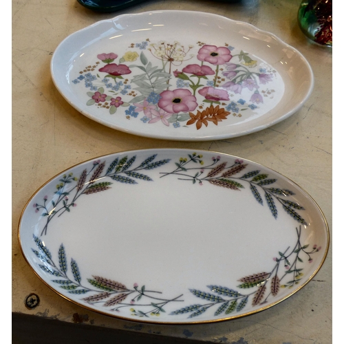 17 - Decorative items: to include a Dresden porcelain group, in period costume  4