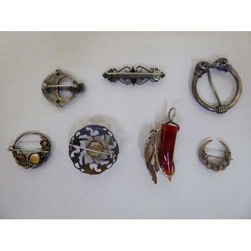 347 - Loaded silver handled and white metal items of personal ornament