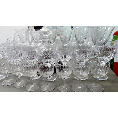 261 - Glassware: to include clear decanters; and Atlantis crystal drinking glasses