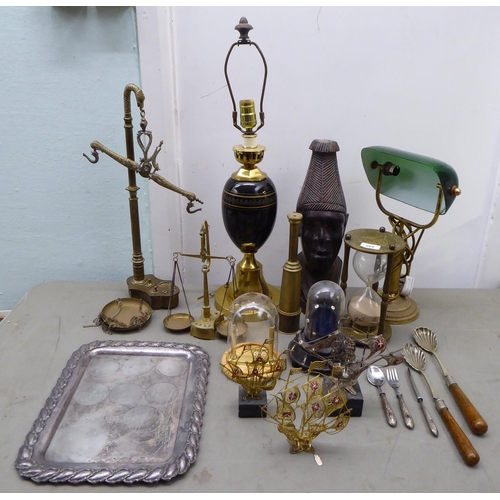 264 - A mixed lot: to include two dissimilar pocket watch display cases  6