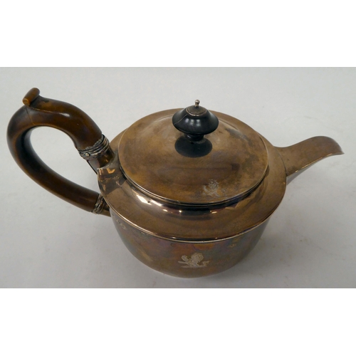 32 - A George III silver Argyll of traditional gravy kettle design with a carved horn, handle and short s... 