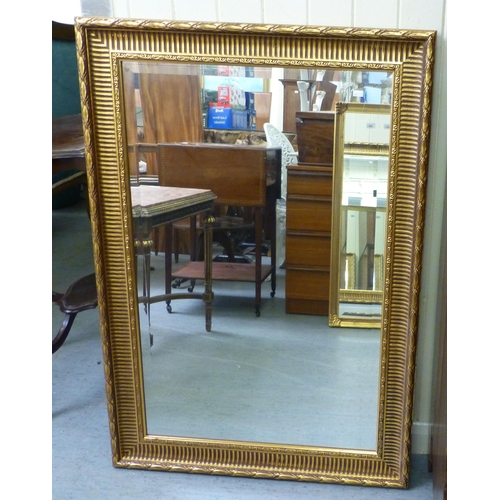 290 - Mirrors: to include an example in a gilt frame&nbsp; 37