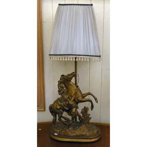293 - Table lamps: to include a china pair with gilt metal mounts&nbsp; 17