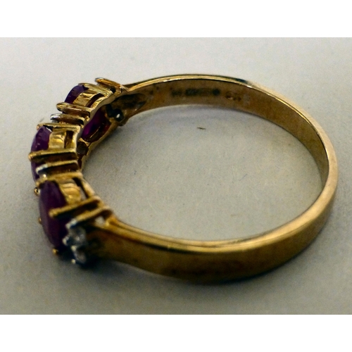 307 - A 9ct gold diamonds and ruby ring&nbsp;