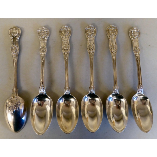 39 - A matched set of six silver Queens pattern tablespoons&nbsp; mixed Victorian and later marks&nbsp; (... 