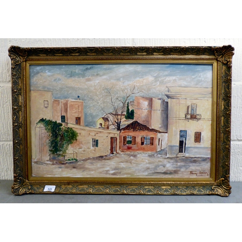 122 - European School - a street scene&nbsp; oil on board&nbsp; bears an indistinct signature&nbsp; 16