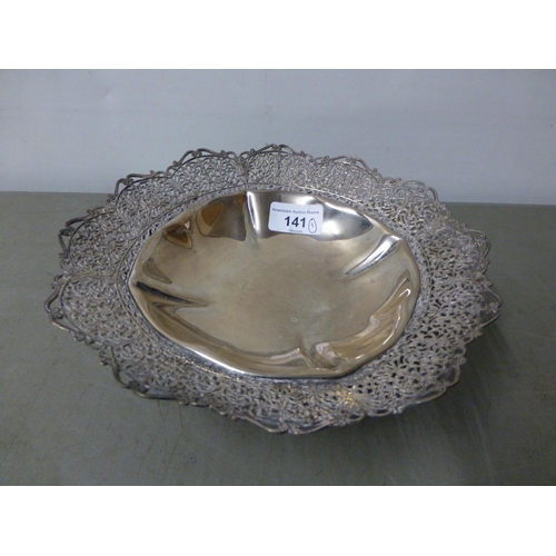 Lot 141       
