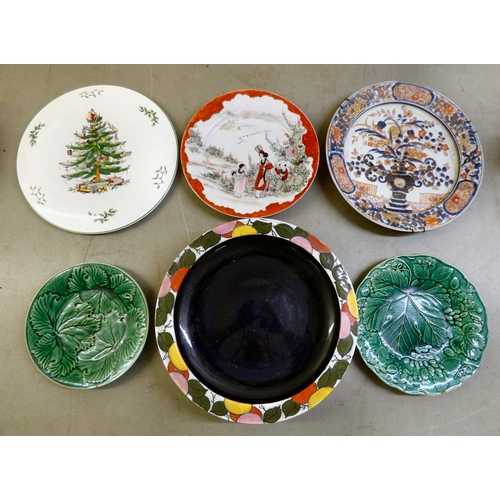 160 - 19th and 20thC decorative ceramics: to include a green cabbage leaf pattern china plate&nbsp; 7