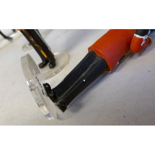 277 - Corgi diecast icon figures: to include 'Scots Guard Piper'; and 'Fife Scots Guard'&nbsp; tallest 5