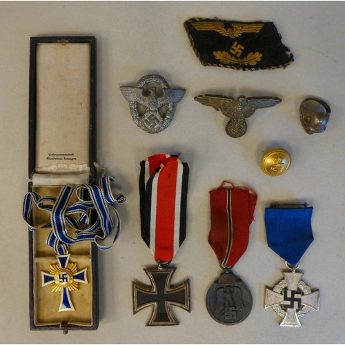 61 - German collectables, some replicas: to include a Mother's Cross of Honour(Please Note: this lot is s... 