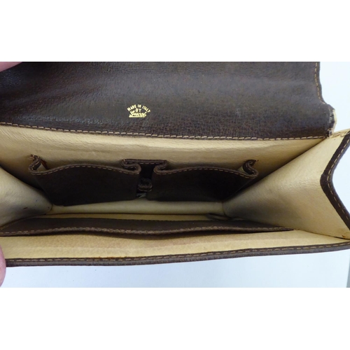 16 - Fashion accessories: to include a tan coloured, stitched crocodile skin effect bound clipboard