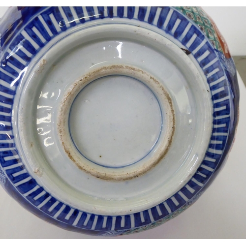 18 - 19th/20thC Oriental ceramics: to include a ginger jar and cover, decorated in blue and white&nbsp; 8... 