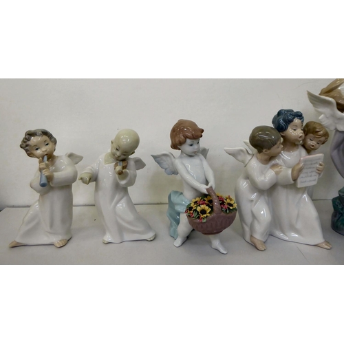 21 - Eleven Lladro porcelain angelic figures&nbsp; between 2