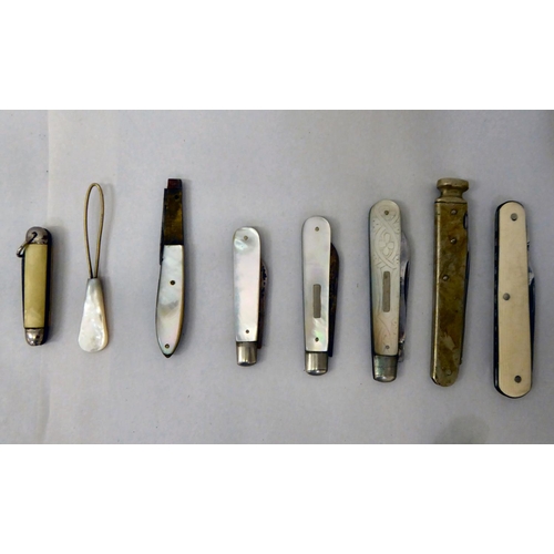 35 - Pens, modern pocket watches and collectables: to include a Smith's stopwatch