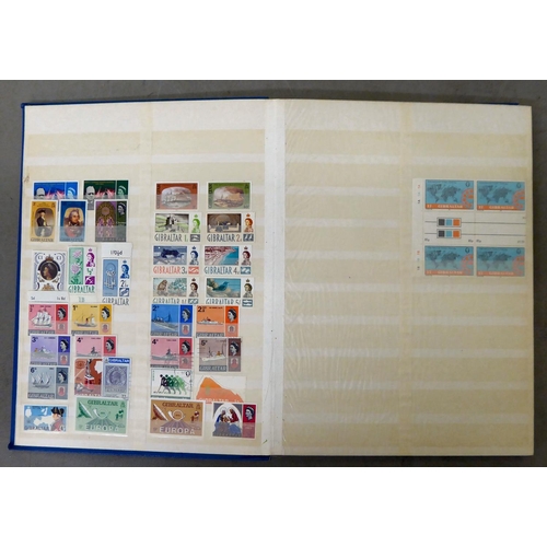 45 - Uncollated postage stamps&nbsp; used/unused: to include several albums of European issues