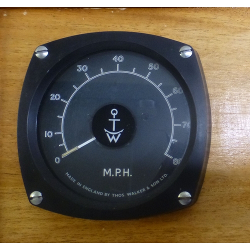 20 - Thomas Walker & Sons Ltd, Birmingham - a speedometer and compass, in a fitted wooden case  7