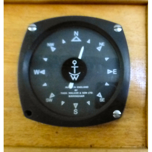 20 - Thomas Walker & Sons Ltd, Birmingham - a speedometer and compass, in a fitted wooden case  7