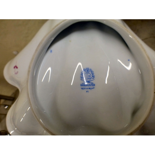 22 - Decorative ceramics: to include a Herend porcelain vase  7