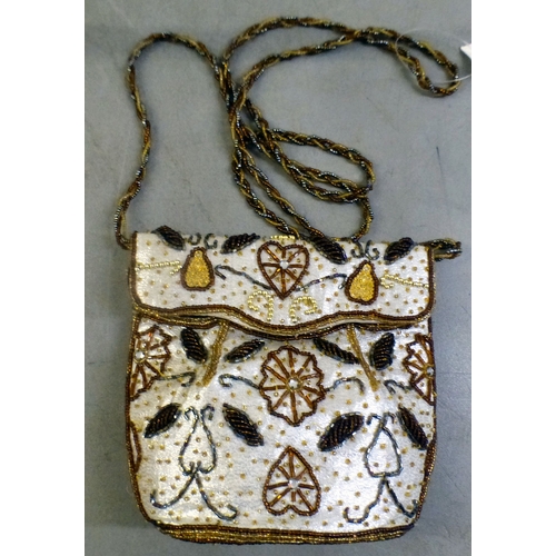 25 - Fashion accessories: to include an embroidered fabric evening purse
