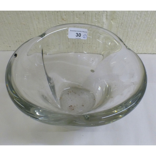 30 - A Daum Nancy clear glass bowl of petal design&nbsp; bears etched marks&nbsp; 6