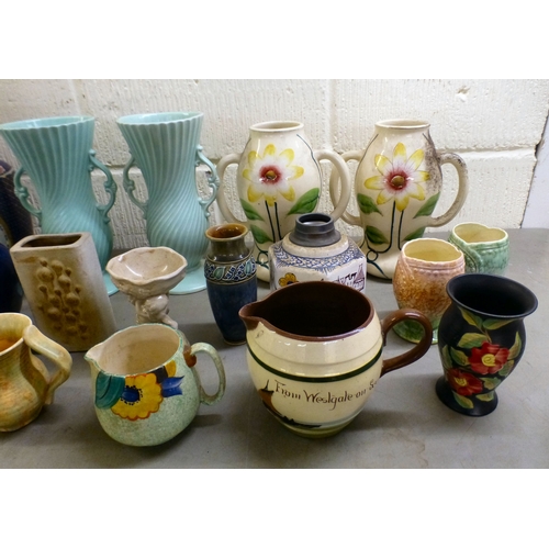 45 - Decorative ceramics: to include a Crown Devon Memphis pattern vase  8.5