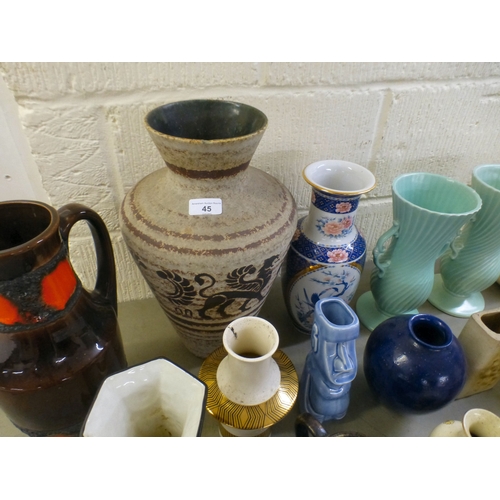 45 - Decorative ceramics: to include a Crown Devon Memphis pattern vase  8.5