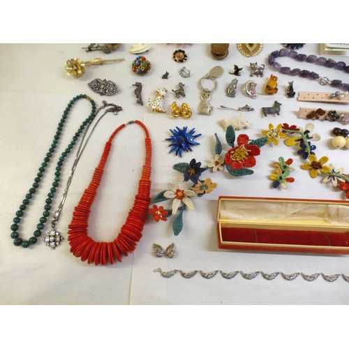 56 - Costume jewellery: to include a yellow metal and enamelled brooch, fashioned as a Dalmatian&nbsp;