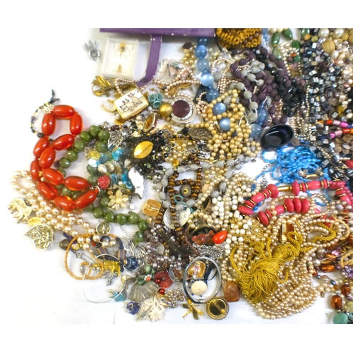 57 - Costume jewellery: to include bead necklaces