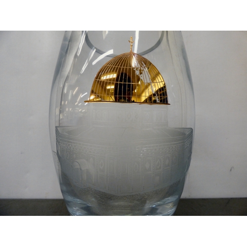 158 - A Swedish glass vase, designed by Zlad Kiswanson, decorated with a building&nbsp; bears a signature ... 