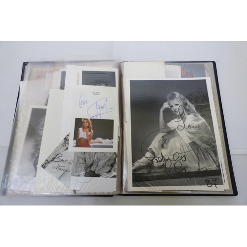 160 - Autographs: mostly actors and actresses from the 1970s/80s/90s