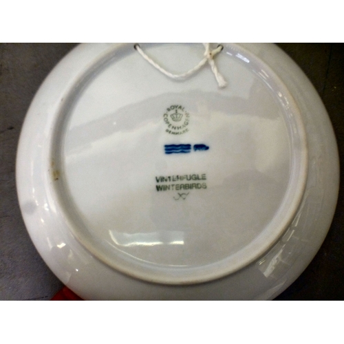 104 - Ceramics: to include a Minton china Haddon Hall pattern tea set